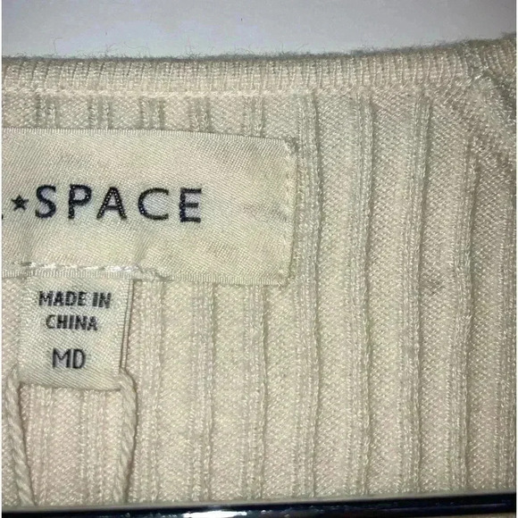 L*Space Camryn Fitted Ribbed Sweater Top NEW - Picture 10 of 10